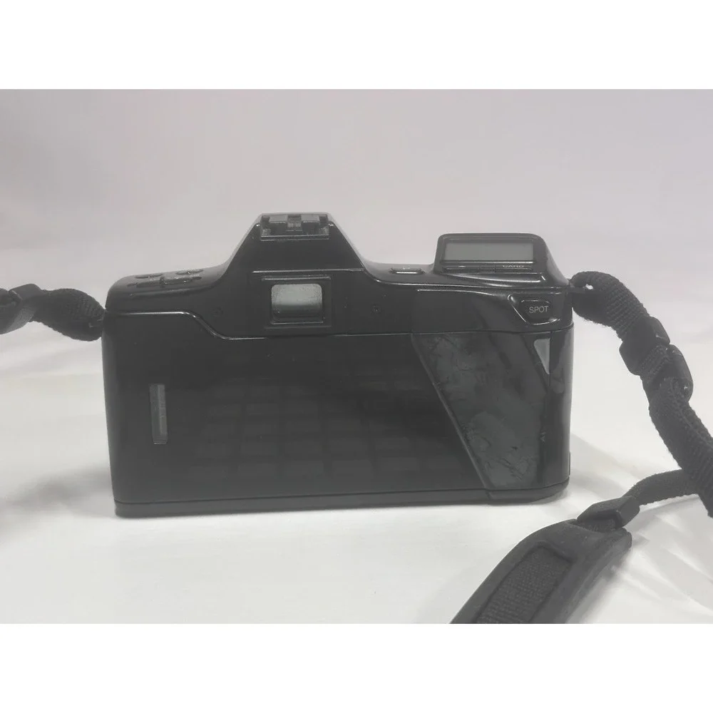 Vintage Minolta Maxxum 7000i 35mm SLR Film Camera Body Only Untested